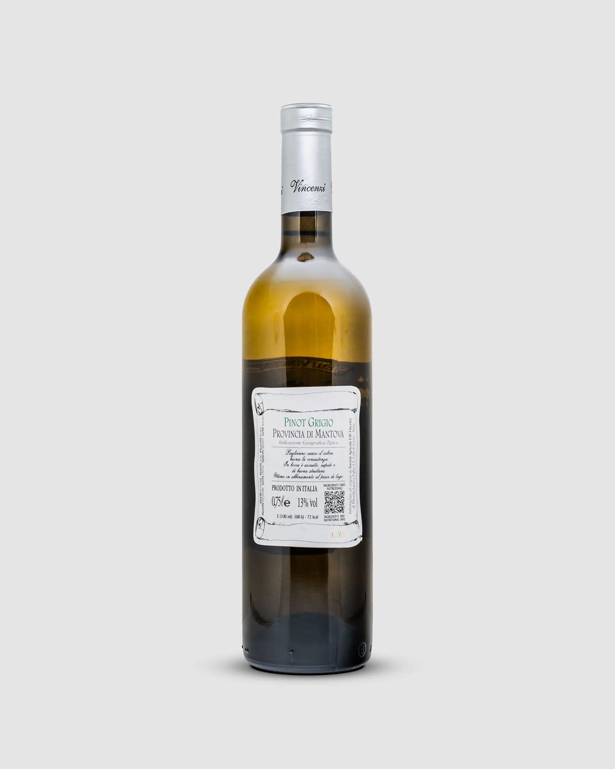 Samtiger, trockener Weißwein mit würziger Aromatik und zartgoldenem Farbton – hervorragend zu Süßwasserfischgerichten und herzhaften Snacks