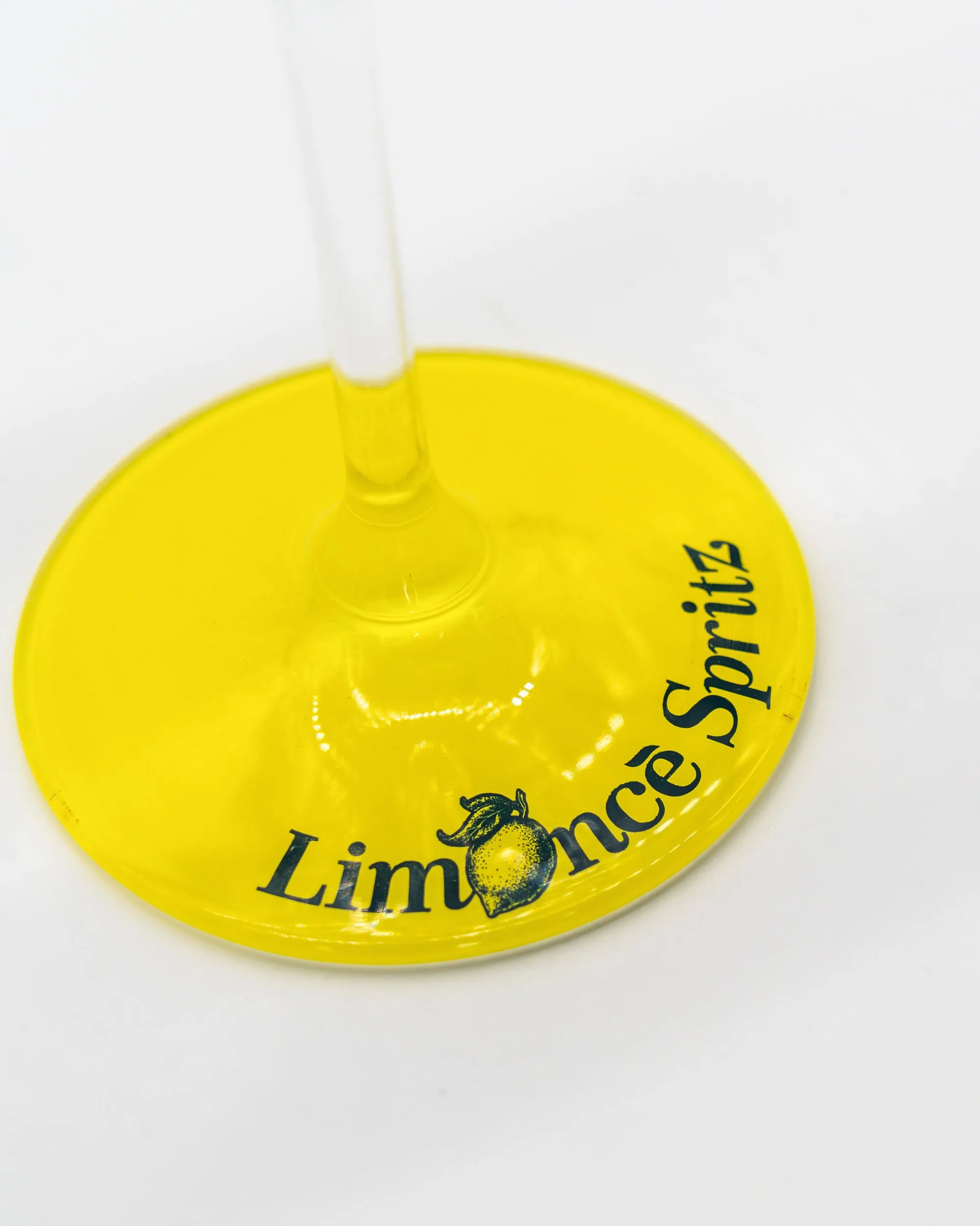 Limoncello Spritz Glas-Fuß